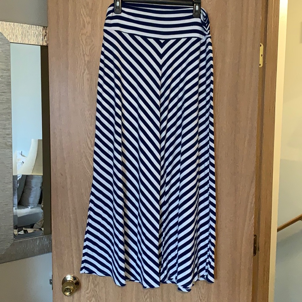 Maxi skirt